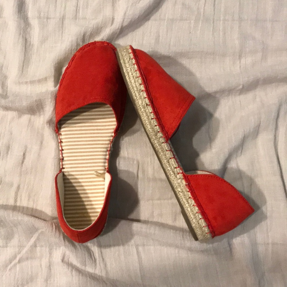 Red Espadrilles- Gap size 7 NEW